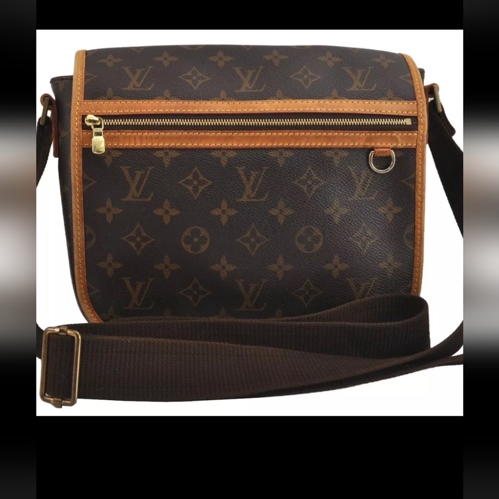 Louis Vuitton Monogram Canvas Crossbody messenger bag